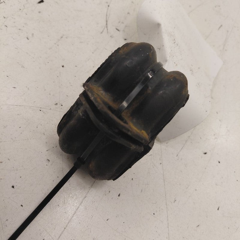 Hyundai Veloster Front Sway Bar Bushing Mounting Bracket  2017 2016 20