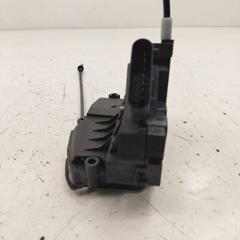 Volvo S60 Door Latch Lock Right Passenger Front  2018 2017 2016