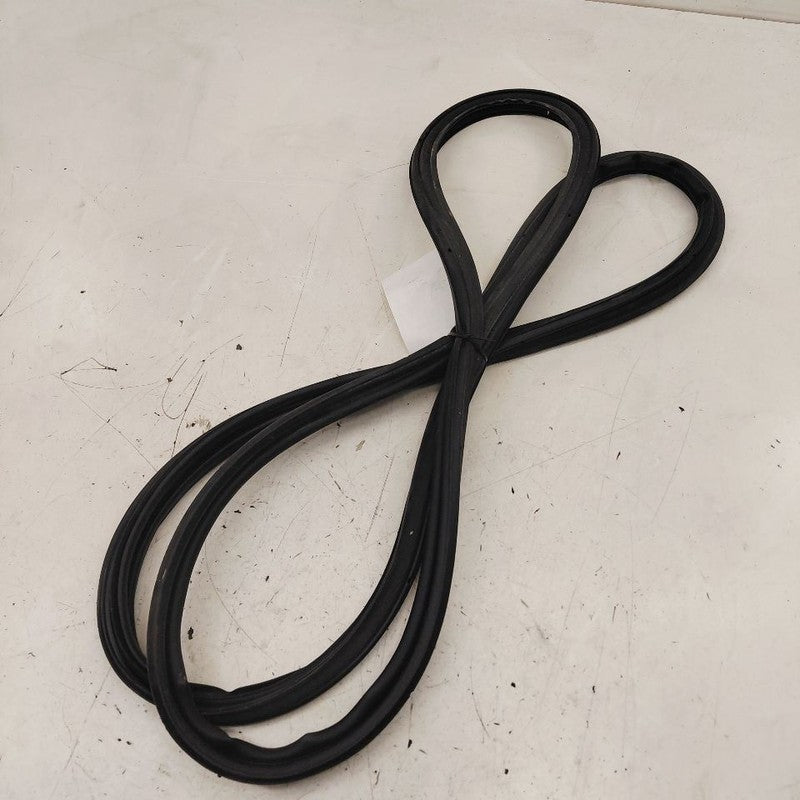 Honda CR-V Trunk Lid Hatch Door Rear Back Rubber Seal  2017 2018 2019