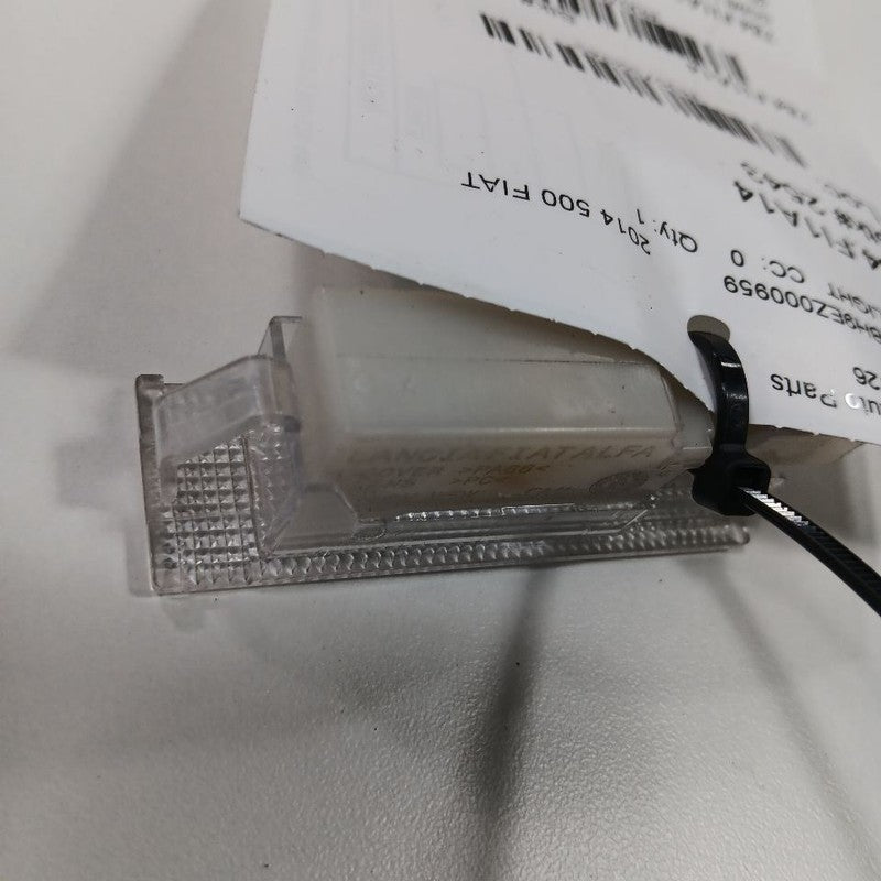 Fiat 500 Dome Light Roof Lamp  2014 2015 2016 OEM