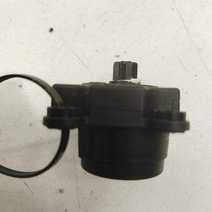 Cadillac XTS Flap Door Motor Heater AC Door Actuator      2016 2017 20