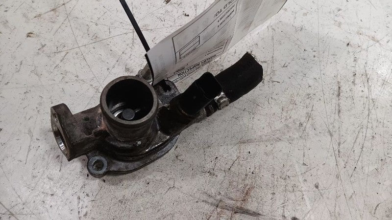Fiat 500 Thermostat Housing Mount Bracket  2012 2013 2014 2015 2016 20