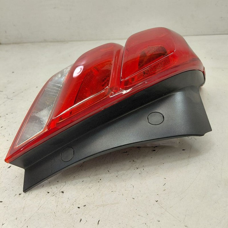 Driver Left Rear Tail Light Brake Lamp Incandescent Opt Tvm 13-22 Chev