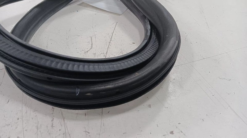Buick Encore On Body Door Jamb Seal Front Right Passenger  2016 2017 2018 2019