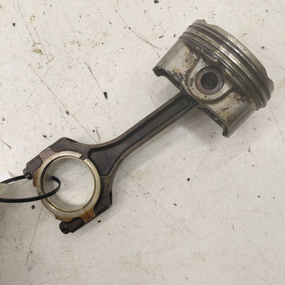 Hyundai Veloster Single Piston With Connecting Rod   1.6 2017 2016 201