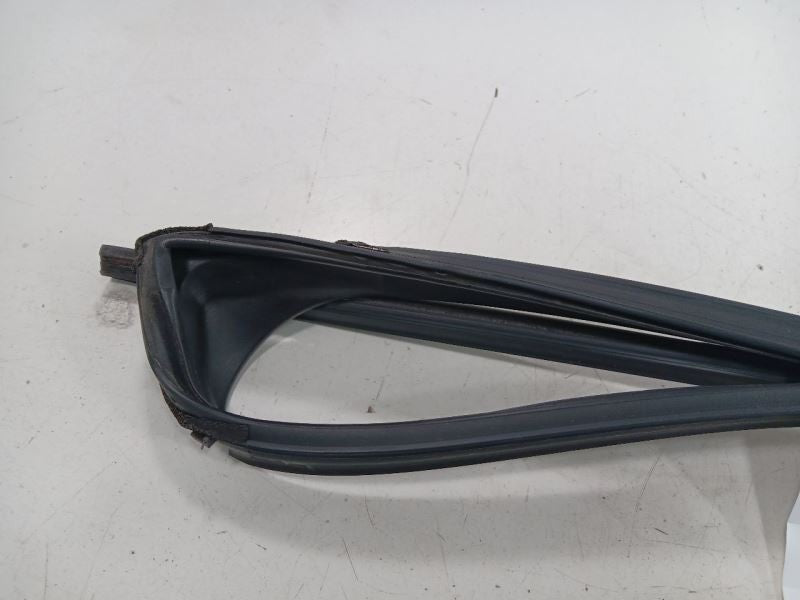 Infiniti Q50 Door Glass Window Seal Rubber Left Rear Back 2014 2015 20