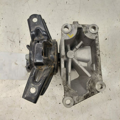 Kia Sorento Engine Motor Mount Left Driver  3.3 2018 2017 2016