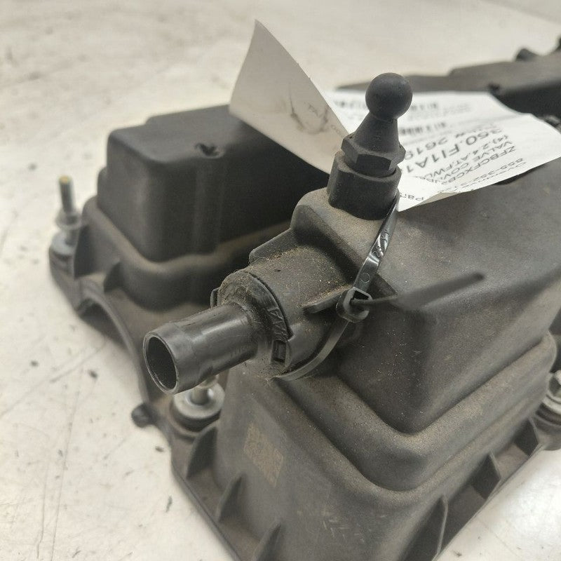 2018 Fiat 500 X 2.4 Model Engine Cylinder Head Valve Cover