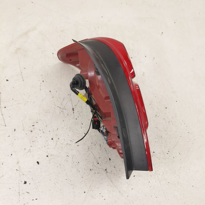 Passenger Right Tail Light Brake Lamp Incandescent Lamp Opt Tvm 13-22 