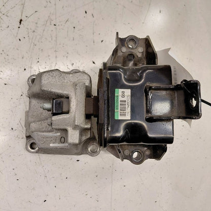 Kia Sportage Engine Motor Mount Left Driver  2.4 2020 2021 2022