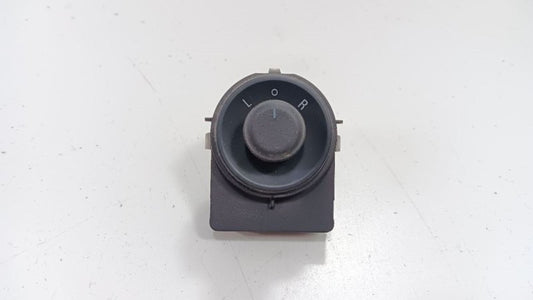 Buick Encore    2019 Master Front Door Switch OEM