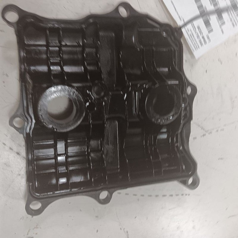 Outback Legacy Driver Left Engine Cylinder Head Valve Cover  2025 2024