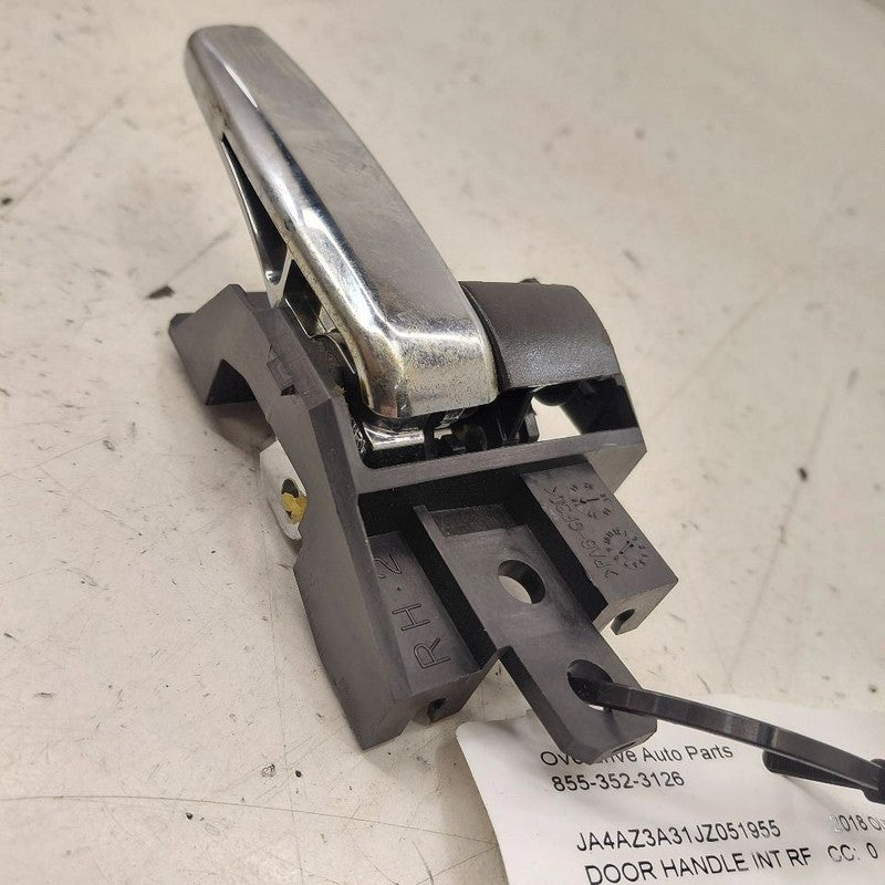 Mitsubishi Outlander   Door Handle Right Passenger Front Interior Insi