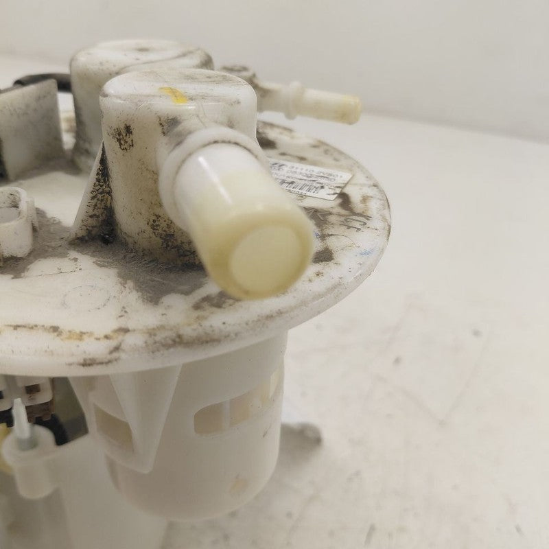 Gas Fuel Pump Assembly Tank Mounted Fits 16-17 Hyundai Veloster