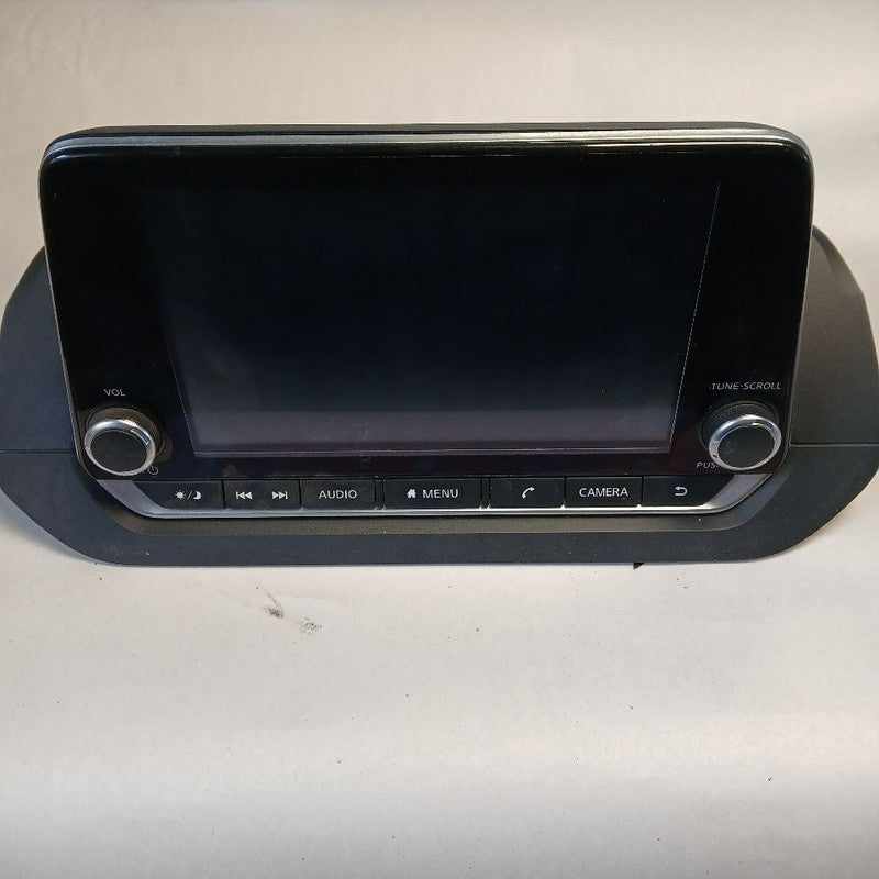 Audio Equipment Radio Display And Receiver ID 2591A-6RR0D 22 Nissan Ro