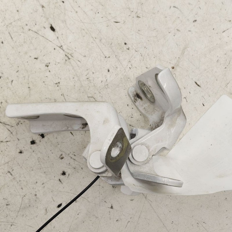 Chevy Trax Door Hinge Set Left Driver Rear  2022 2021