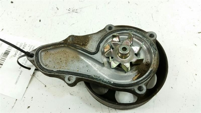 Honda Element Coolant Water Pump 2.4L 4 Cylinder Fits 2003-2011 OEM