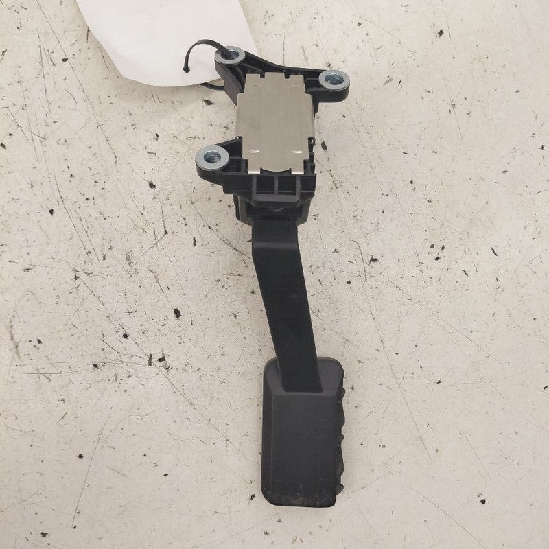 Honda CR-V Gas Pedal  2019 2018 2017
