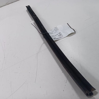 Buick Encore Left Rear Weather Strip Interior  2018 2019 2020