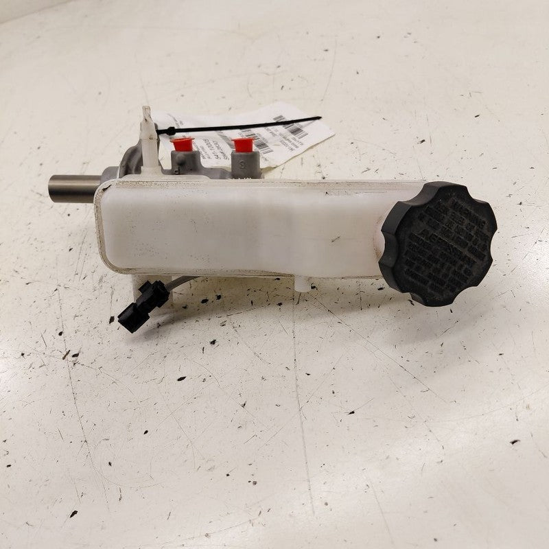 Brake Master Cylinder Fits 17-22 Kia Sportage