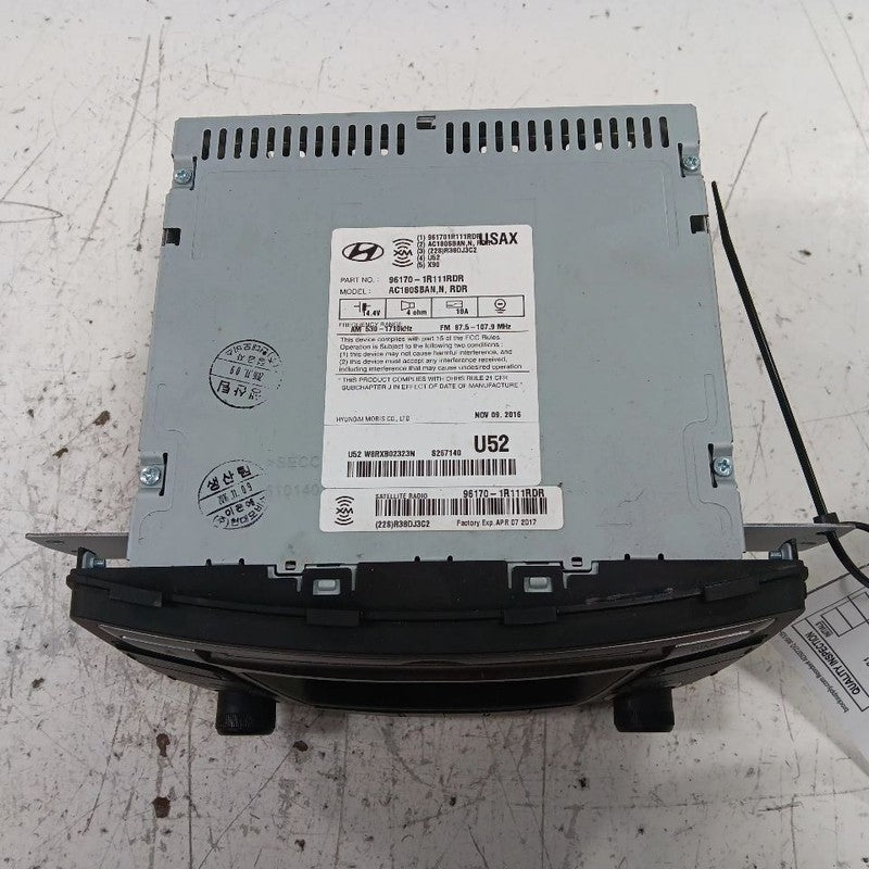 Audio Equipment Radio AM-FM-stereo-CD-MP3 US Market Fits 15-17 Hyundai Accent