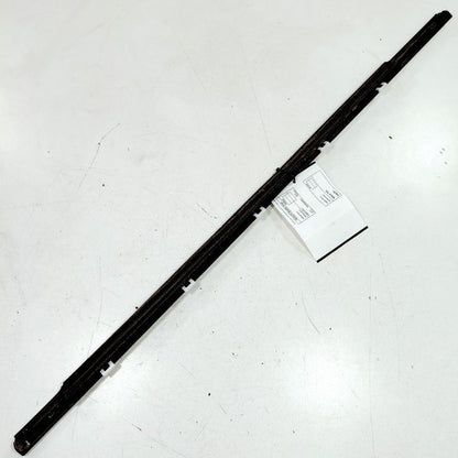 Hyundai Sonata Door Glass Window Weather Strip Trim Rear Right Passeng