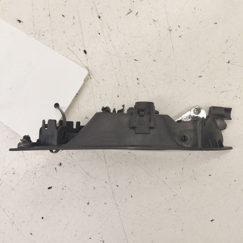 Chevy Trax Door Handle Right Passenger Front Interior Inside  2025 202