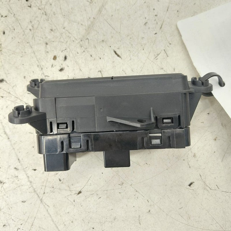 Kia Sorento Fuel Door Switch Gas Cap Cover Lid Release Button Control 