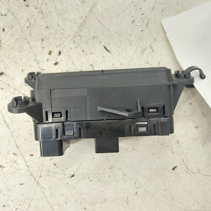 Kia Sorento Fuel Door Switch Gas Cap Cover Lid Release Button Control 