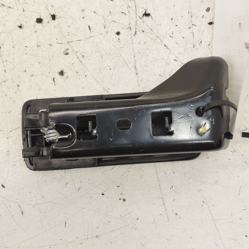 Kia Sorento Passenger Right Rear Seat Back Release 2018 2017 2016
