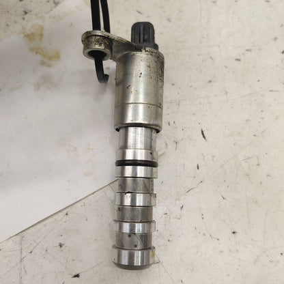 Cadillac CT6 Variable Timing Gear Oil Control Valve Solenoid Cylinder 