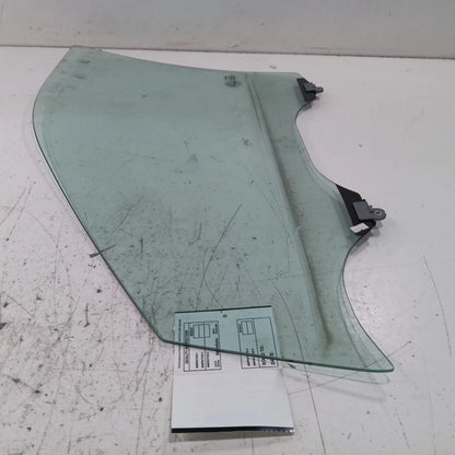 Passenger Right Front Door Window Glass 18-23 Nissan Kicks