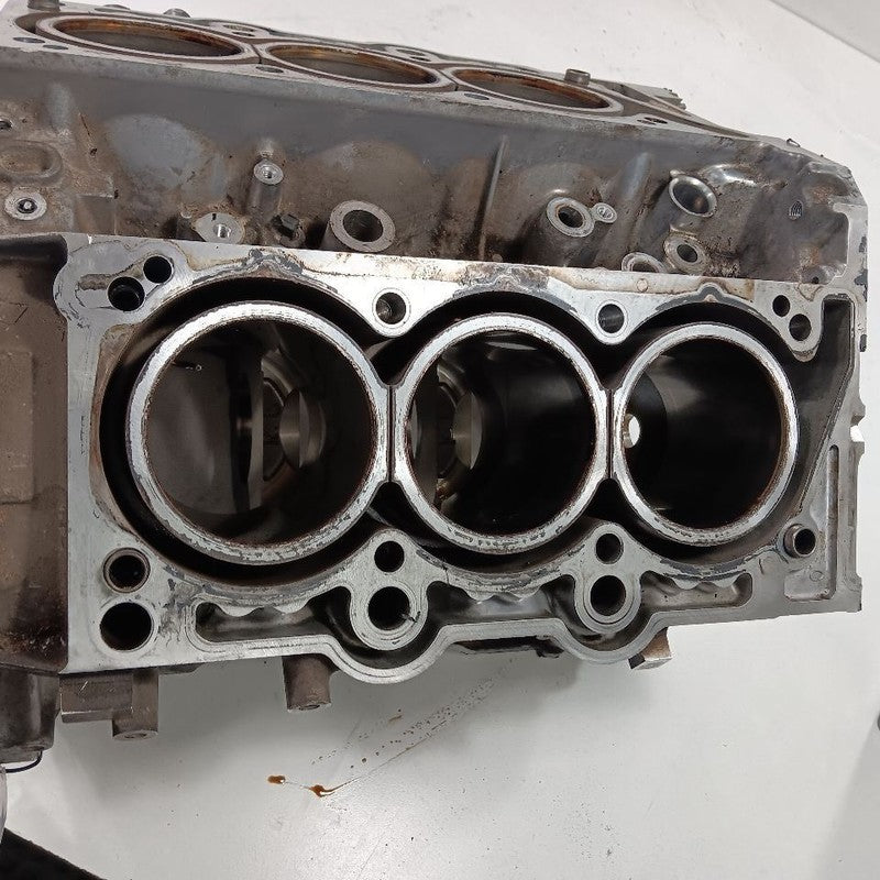Jeep Cherokee Bare Engine Cylinder Block  3.2 2015 2016 2017