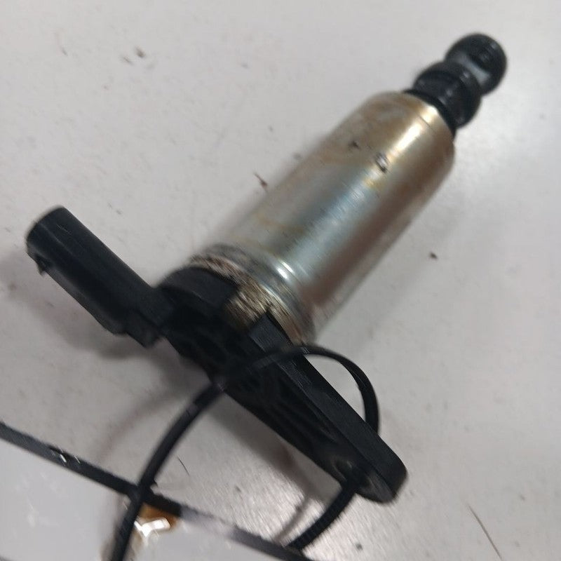 Grand Cherokee Variable Timing Gear Oil Control Valve Solenoid 2017 20