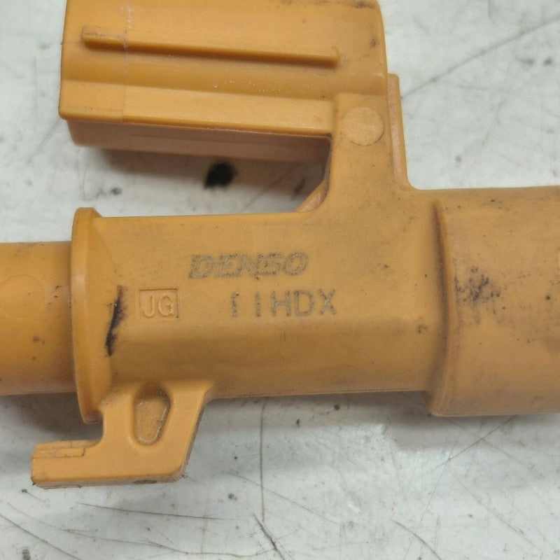 Upper Fuel Injection Injector Fits 18-21 Lexus NX300
