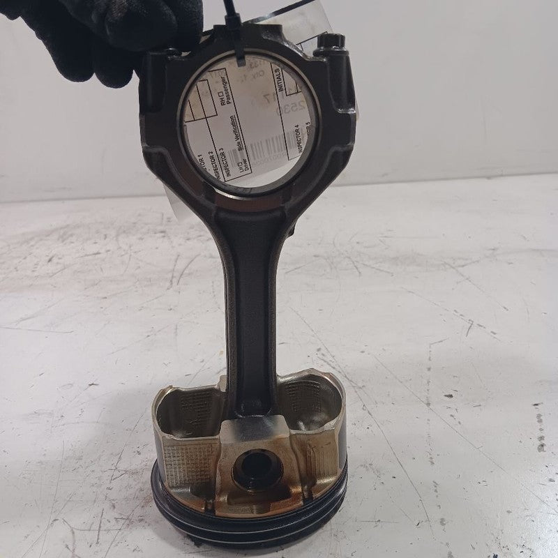 INFINITI QX50 Single Piston With Connecting Rod   2017 2016 2015 2014 