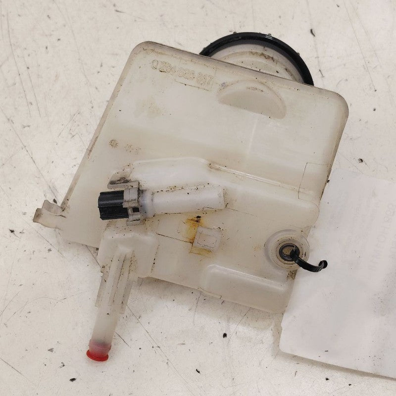 Honda CR-V Brake Fluid Reservoir  2017 2018 2019