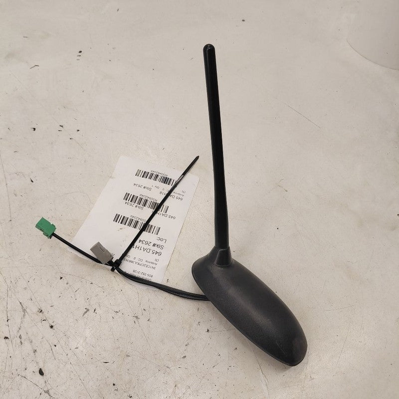Nissan Versa Note Antenna 2019 2018 2017