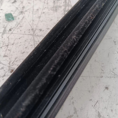 Jeep Compass Left Front Weather Strip Interior  2018 2019 2020 2021 20