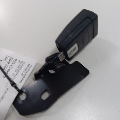 Jeep Compass Seat Belt Buckle Latch Right Passenger Rear Back  2018 20