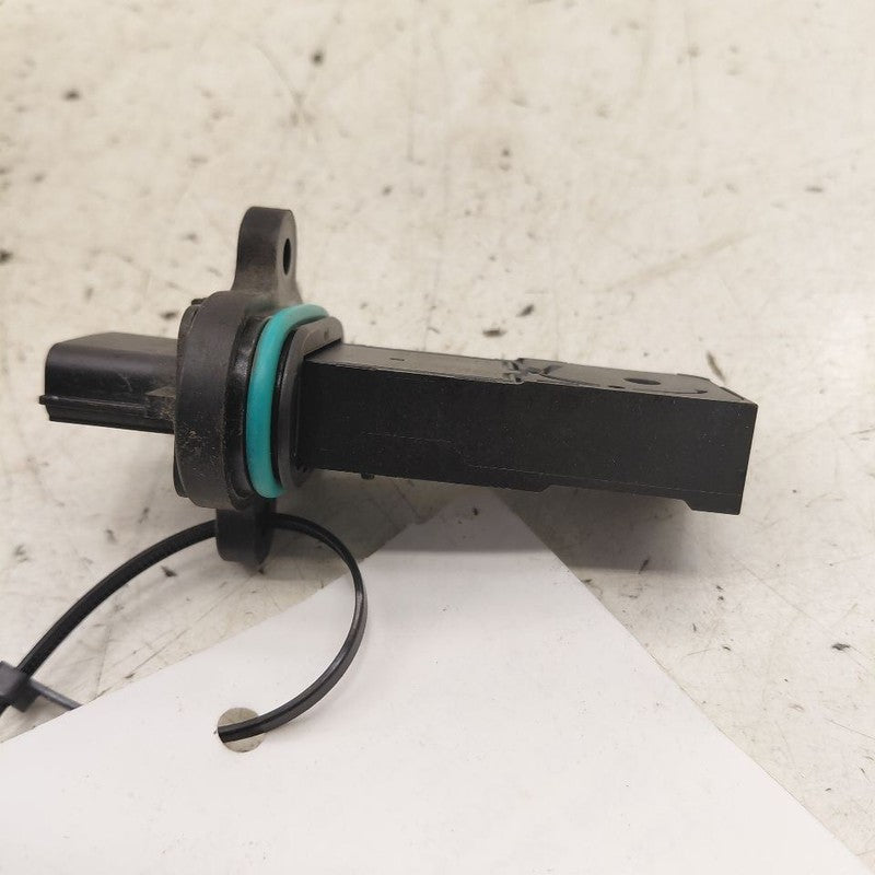 Mass Air Flow Meter Sensor 19-25 SIERRA 1500 PICKUP