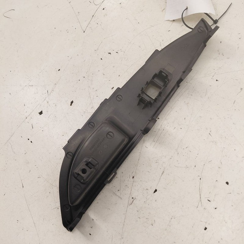 Mitsubishi Outlander   Window Switch Bezel Trim Right Rear  2018 2017 