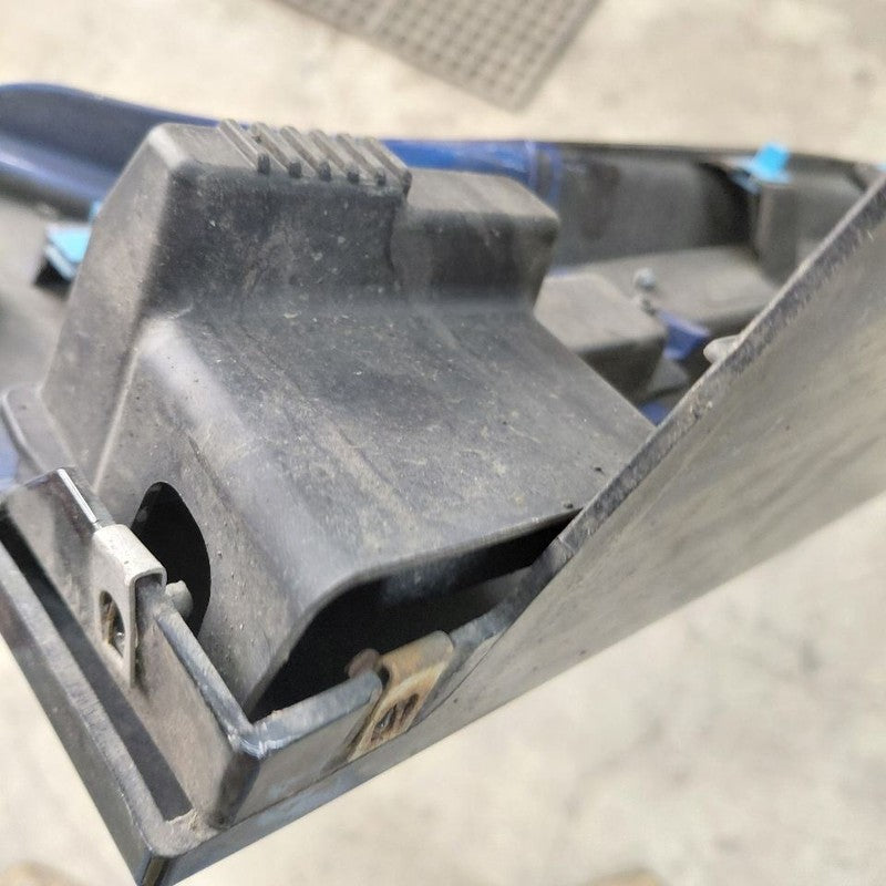Chevy Volt Rocker Panel Trim Cover Molding Skirt Left Drivers  2016 20