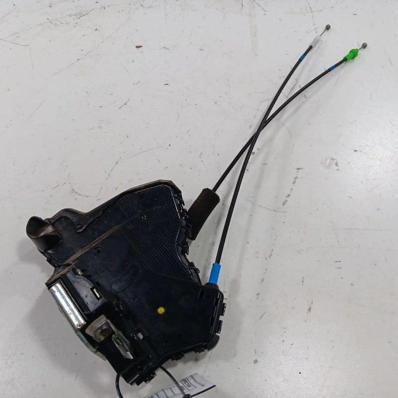 Toyota Prius C Door Latch Lock Right Passenger Front  2017 2016 2015 2