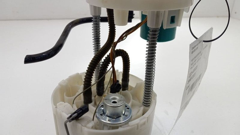 Fuel Pump Assembly Tank Mounted 2.4L Fits 12-16 LACROSSE 106236