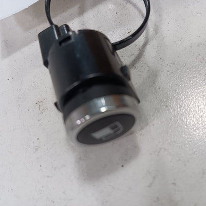 Grand Cherokee Fuel Door Switch Gas Cap Cover Lid Release Button Contr