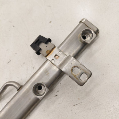 Fiat 500 X Model   Fuel Rail Injection Injector Mount Bar  2016 2017