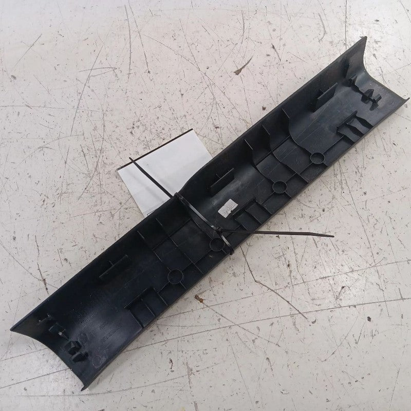 Nissan Kicks Sill Trim Plate Door Jam Threshold Left Driver Front  2021 2022 202