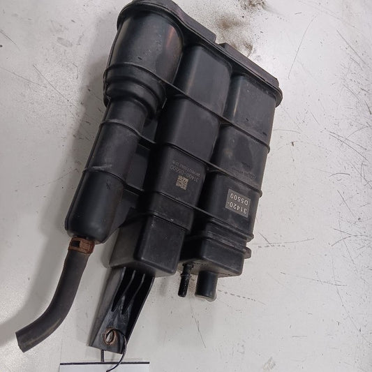 Kia Optima Fuel Vapor Canister Charcoal Evaporator Can  2018 2017 2016