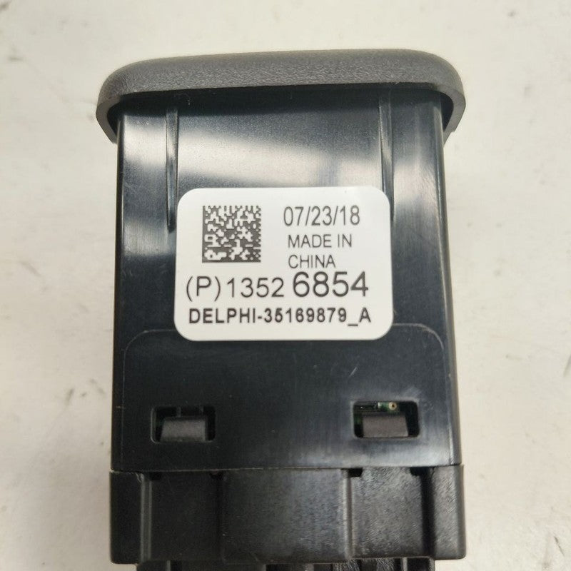 Chevy Volt USB Plug In Hub Port  2019 2018 2017 2016 OEM